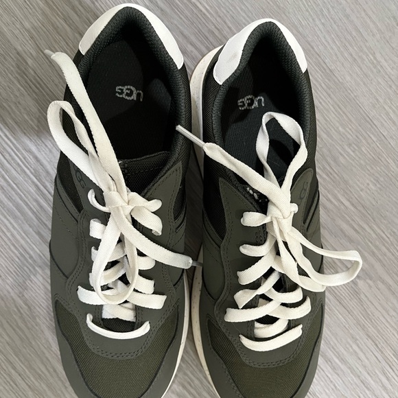 Ugg sneakers - Picture 2 of 3